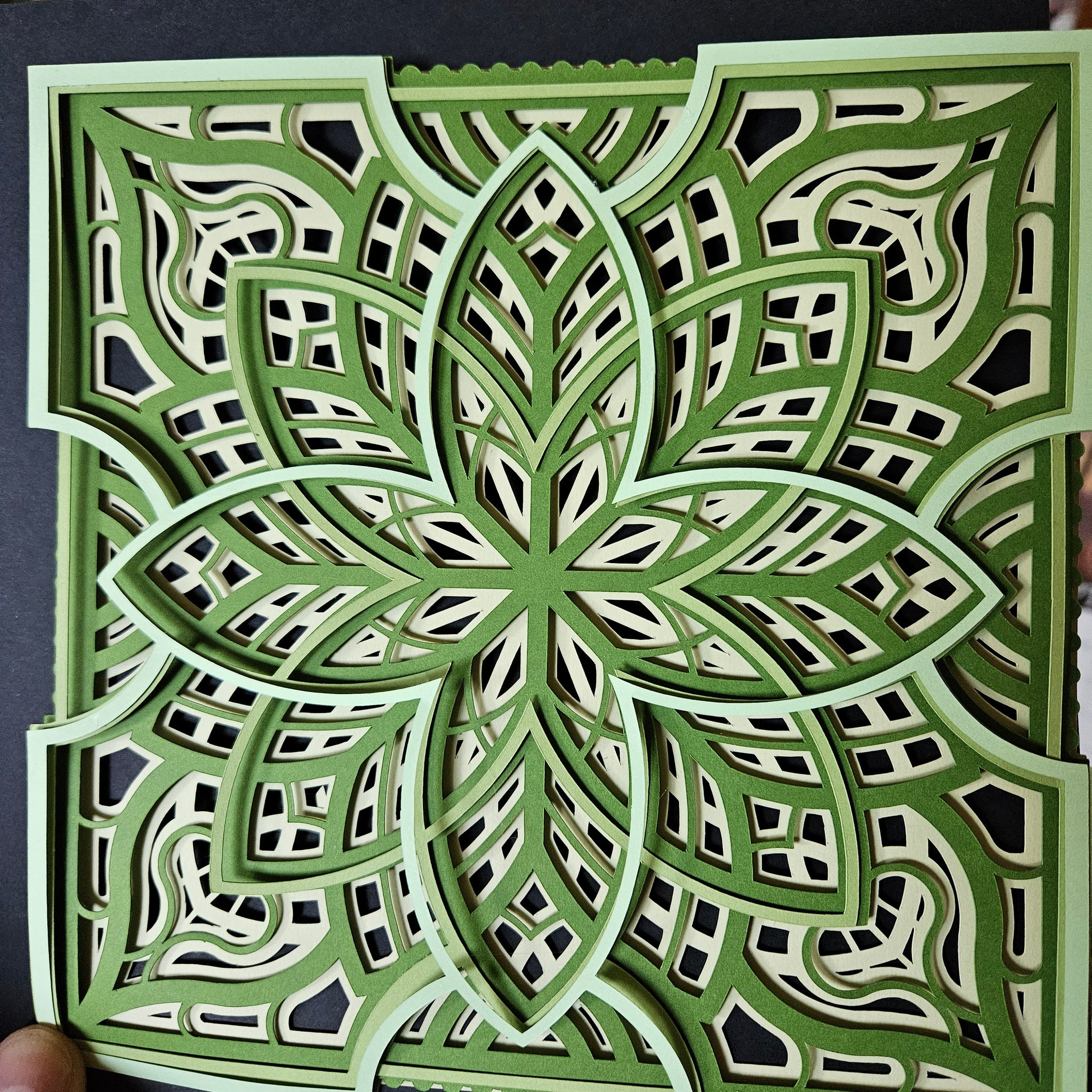 Mandala - 8"x 8" - Celtic Green