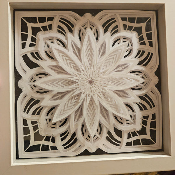 Mandala - 8"x 8" - Delicate Snowflake