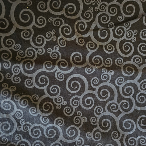 Hot Paw - Black Swirl