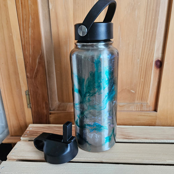 #09 Water Bottle ~ 32 oz