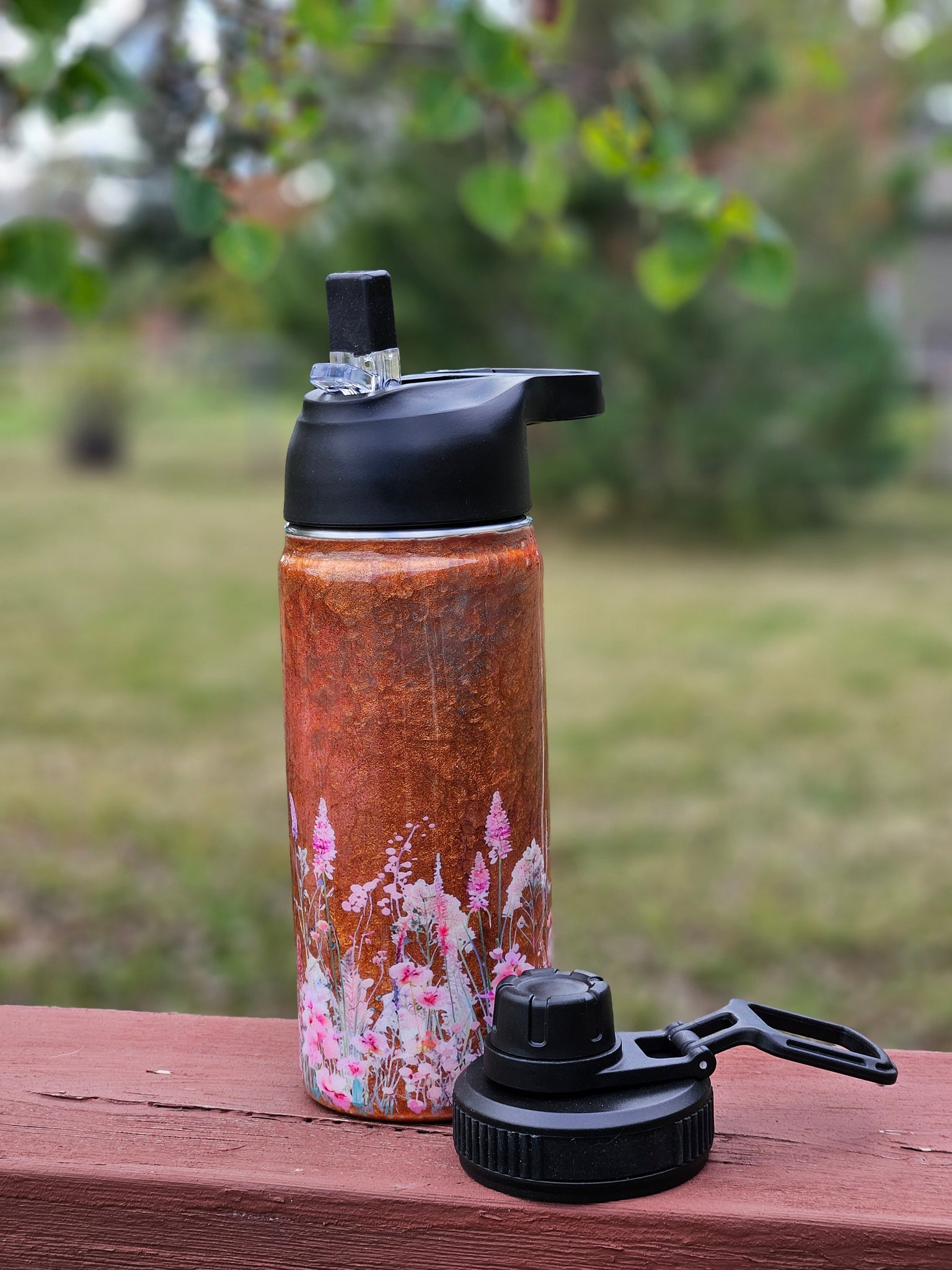 #304 Water Bottle ~ 18 oz-2 lids